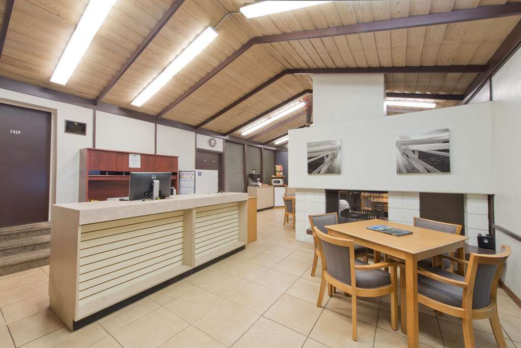 Adventure Inn Durango Interno foto