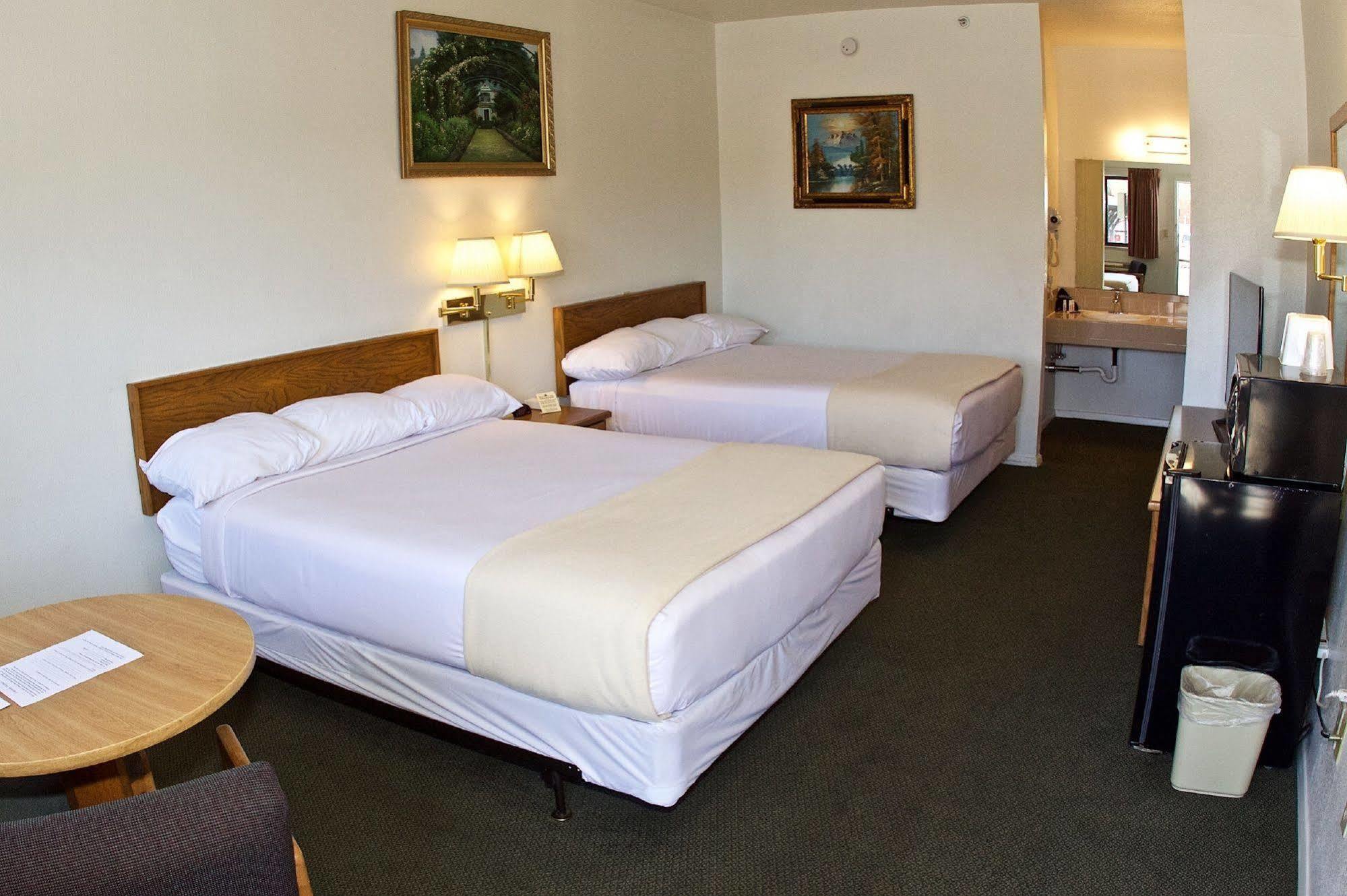 Adventure Inn Durango Esterno foto